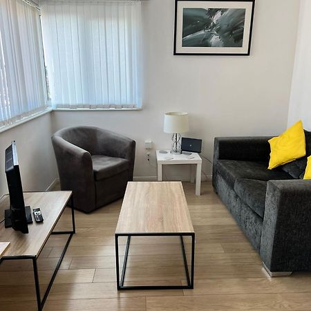 Walnut Apartments Скънторп Екстериор снимка