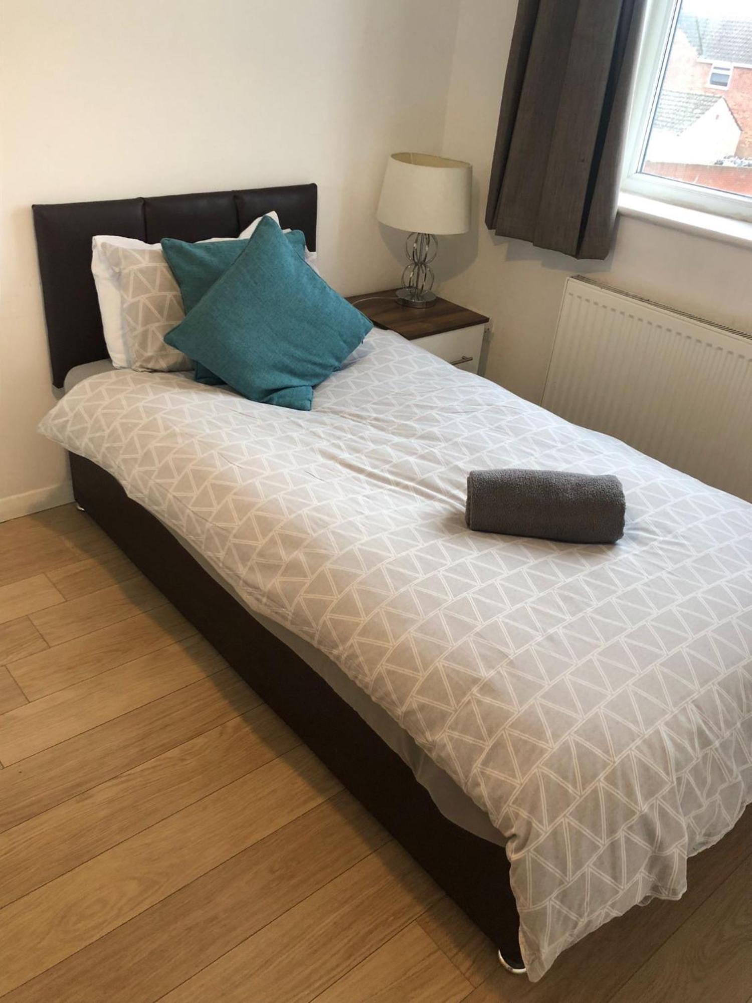 Walnut Apartments Скънторп Екстериор снимка