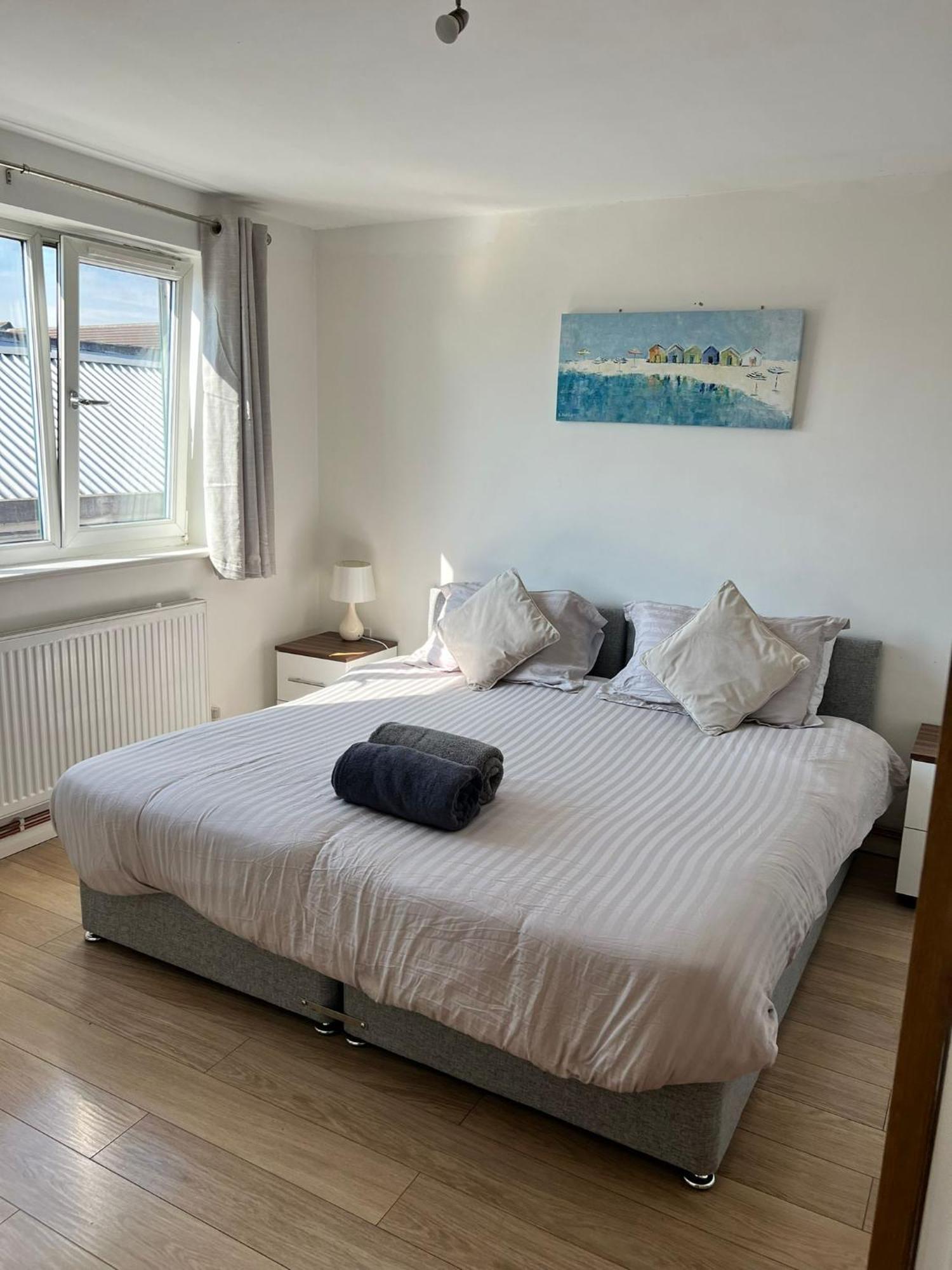 Walnut Apartments Скънторп Екстериор снимка